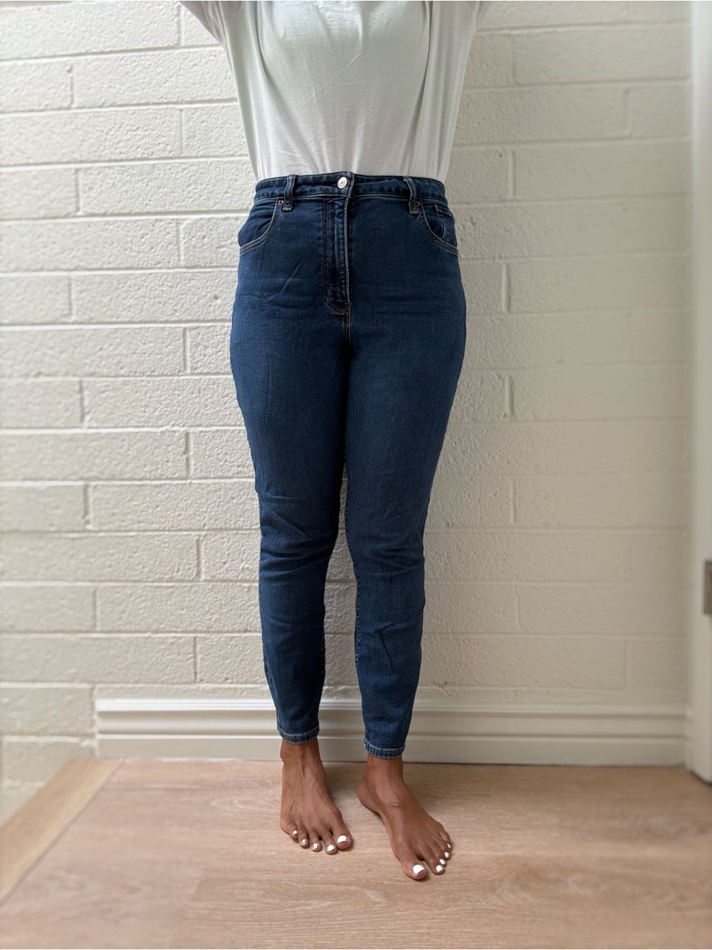 Abercrombie & Fitch The Super Skinny Dark Blue High-Rise Skinny Jeans